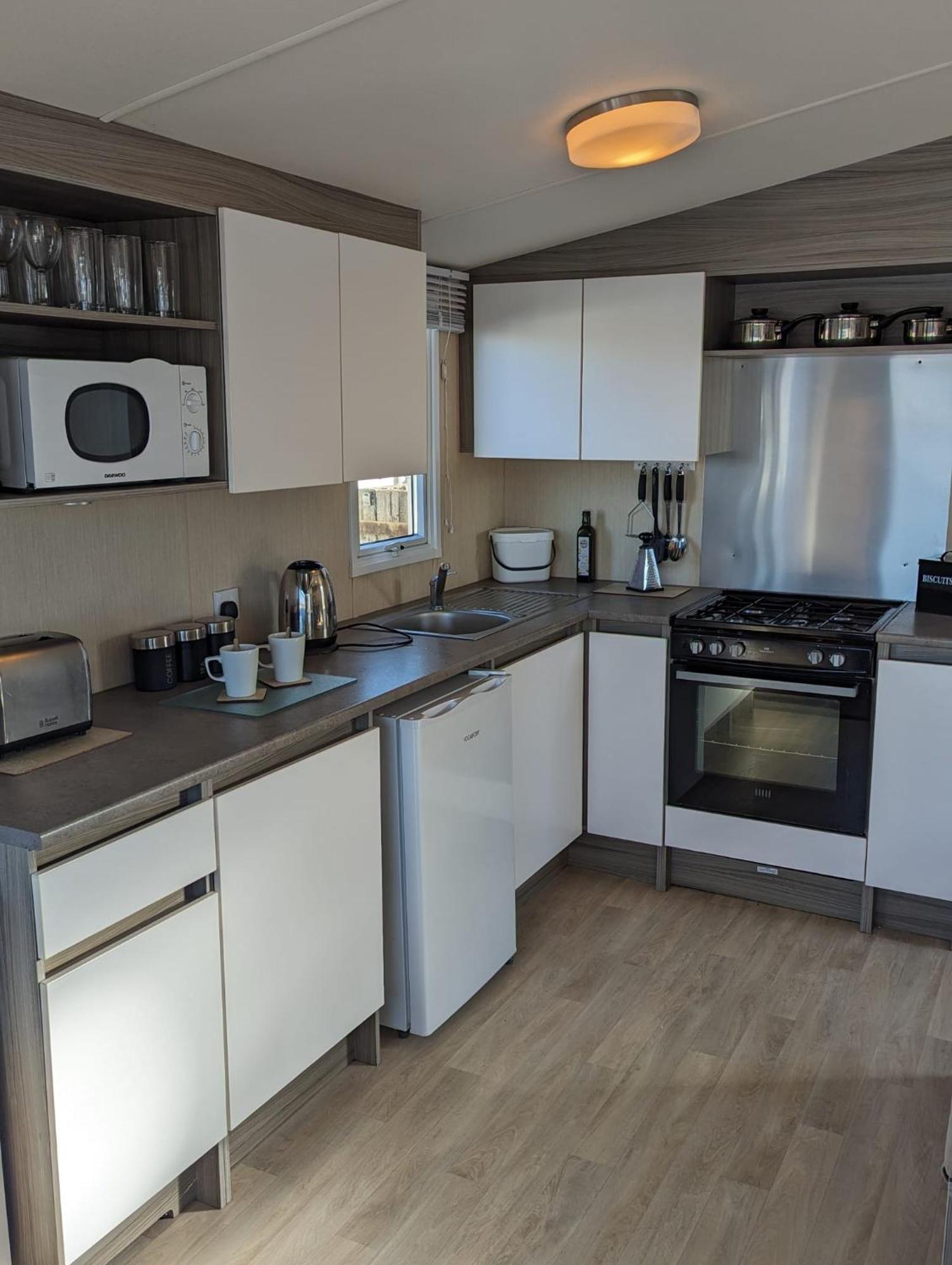 Relaxing Holiday Home Chickerell View Littlesea Haven Wyke Regis Kültér fotó